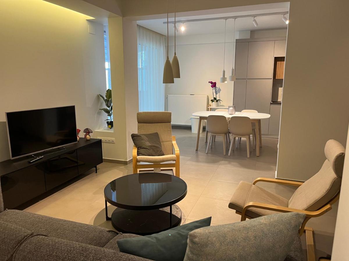 Fofi'S City Center Apartment 卡瓦拉 外观 照片